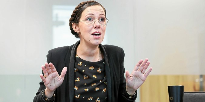 claire-desmares-poirrier-candidate-ecologiste-aux-elections_5724939_676x338p
